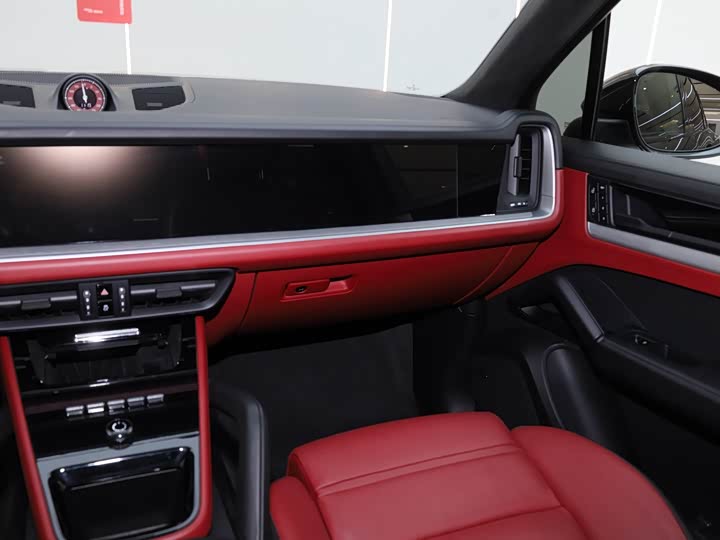 Фото 7 - Porsche Cayenne