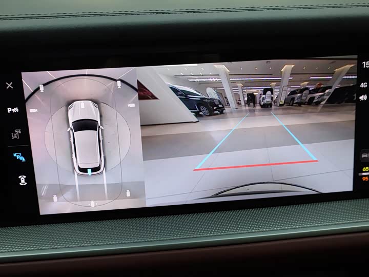 Фото 8 - Porsche Cayenne