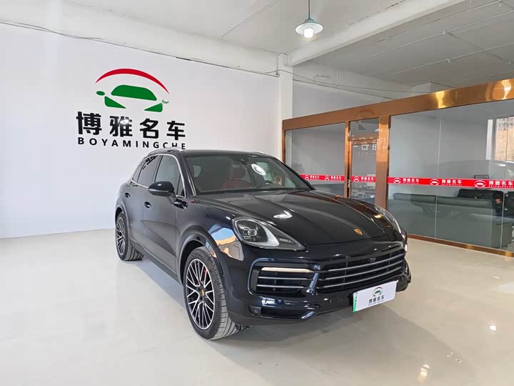 Фото 2 - Porsche Cayenne Hybrid