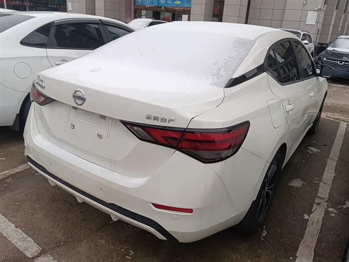 Фото 7 - Nissan Sylphy