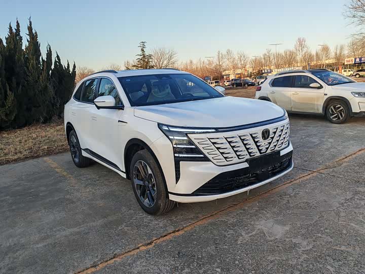 Фото 3 - Changan CS75 Plus