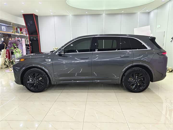 Фото 9 - LiXiang L7