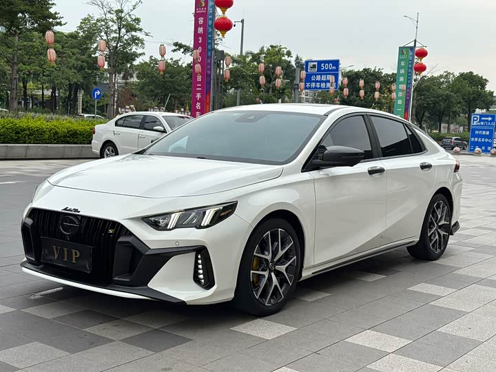 Фото 1 - GAC Trumpchi Empow R