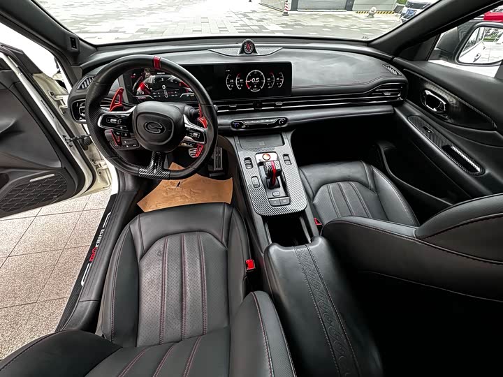 Фото 9 - GAC Trumpchi Empow R