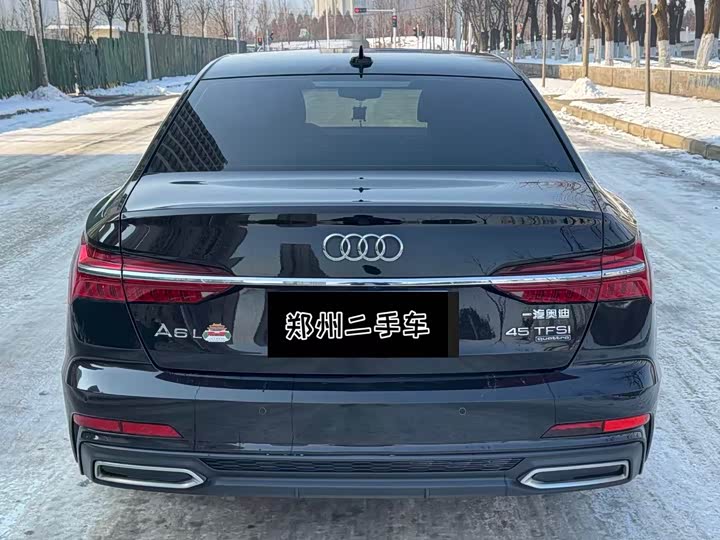 Фото 8 - Audi A6L