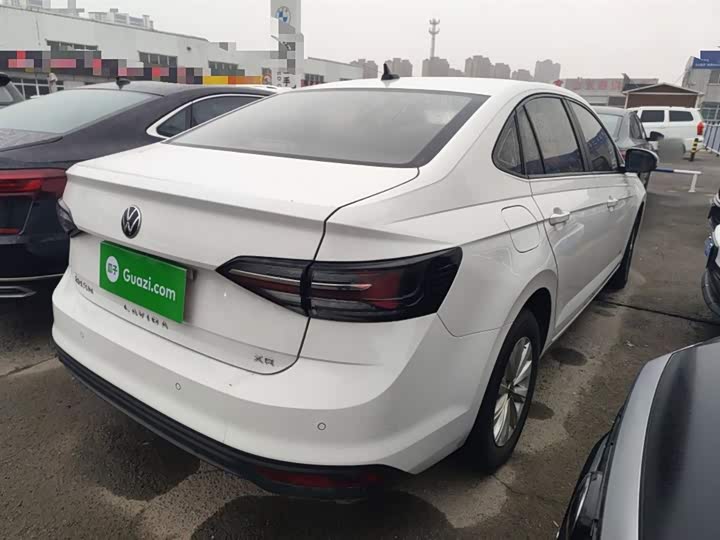 Фото 7 - Volkswagen Lavida