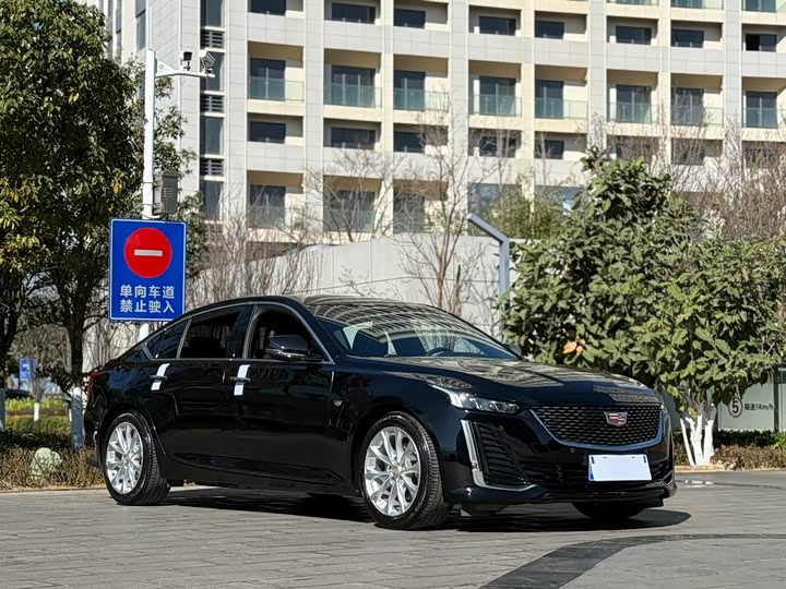 Фото 3 - Cadillac CT5