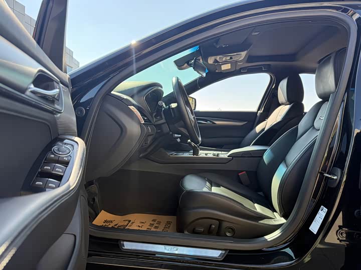 Фото 4 - Cadillac CT5