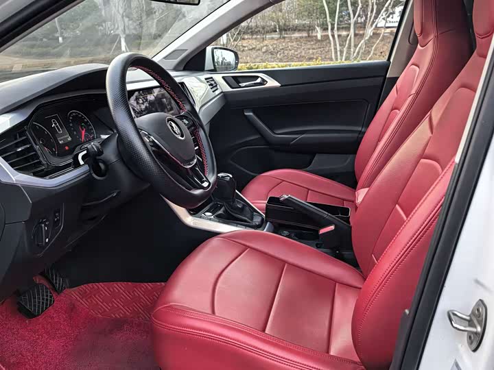 Фото 4 - Volkswagen Polo