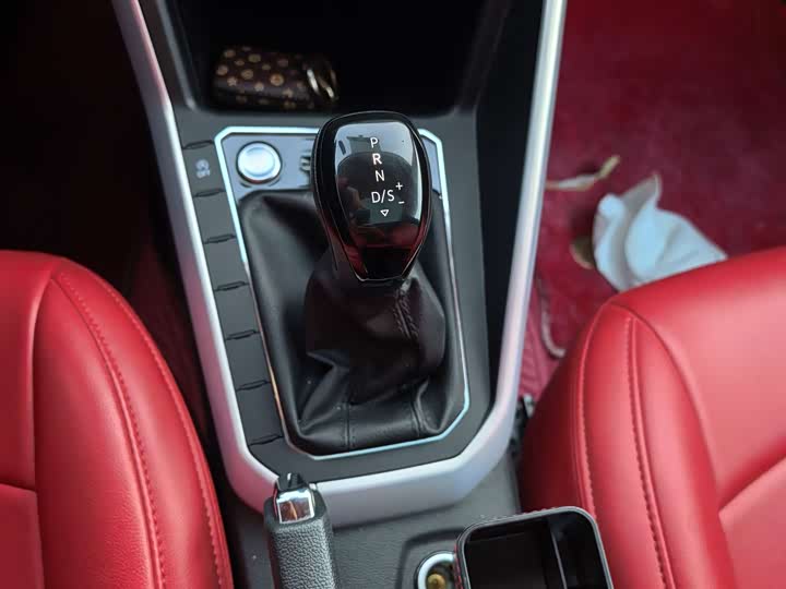 Фото 9 - Volkswagen Polo