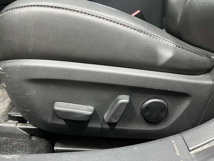 Фото 5 - Mazda 3 (Axela)