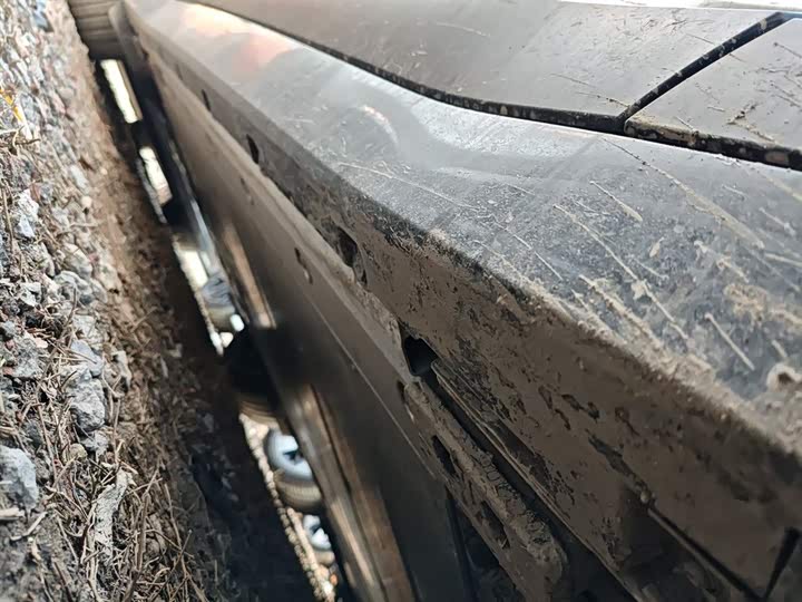 Фото 2 - Polestar 4