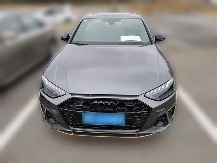 Фото 5 - Audi A4L