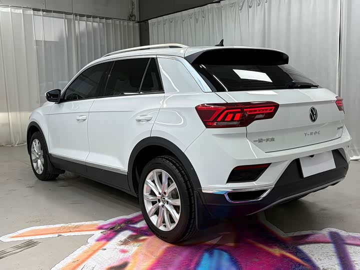 Фото 6 - Volkswagen T-Roc