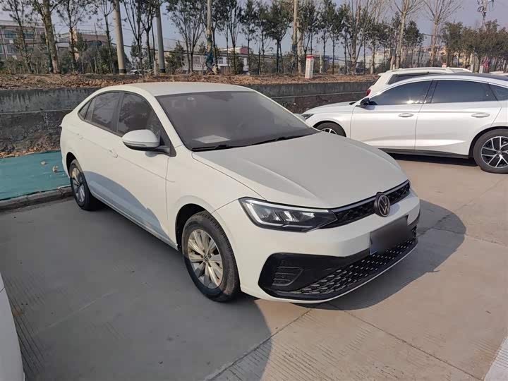 Фото 4 - Volkswagen Lavida