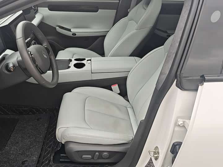 Фото 4 - Leapmotor C01