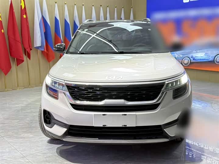 Фото 7 - Kia KX3