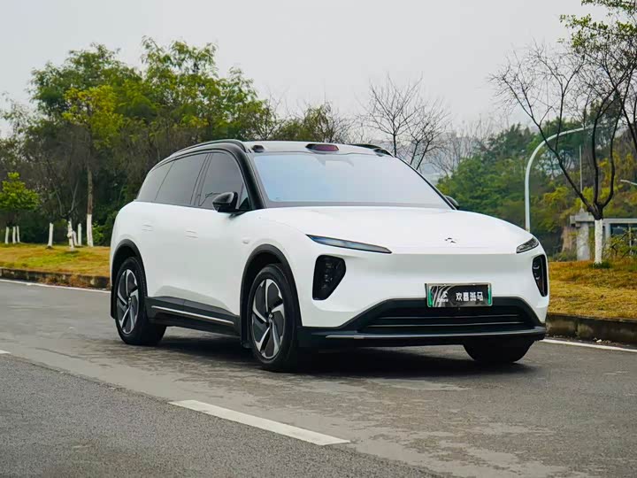 Фото 1 - Nio ES6