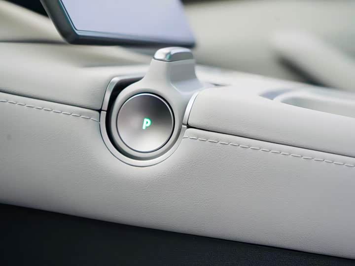 Фото 8 - Nio ES6