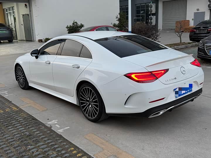 Фото 3 - Mercedes-Benz CLS-Class