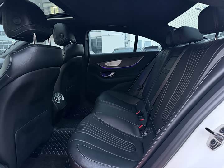 Фото 9 - Mercedes-Benz CLS-Class