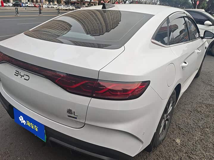 Фото 3 - BYD Qin L