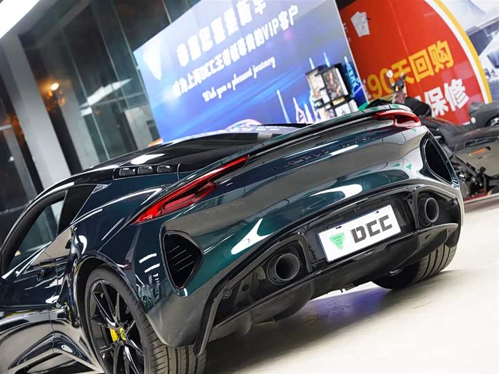 Фото 4 - Lotus Emira