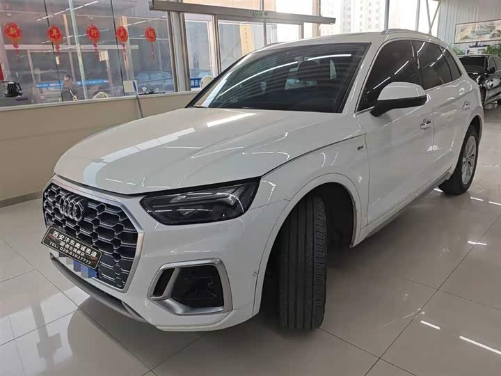 Фото 3 - Audi Q5L