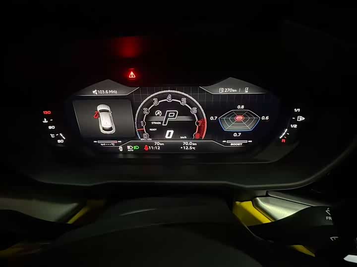 Фото 6 - Lamborghini Urus