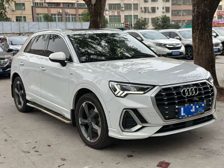 Фото 3 - Audi Q3