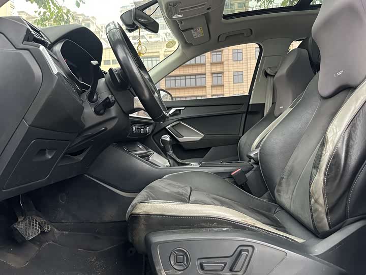 Фото 5 - Audi Q3