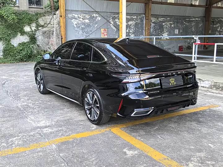 Фото 9 - Chery Arrizo 8