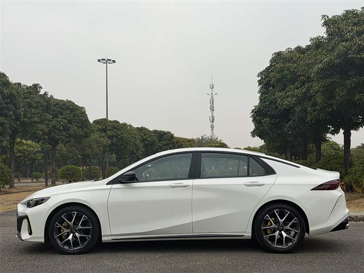 Фото 7 - GAC Trumpchi Empow R