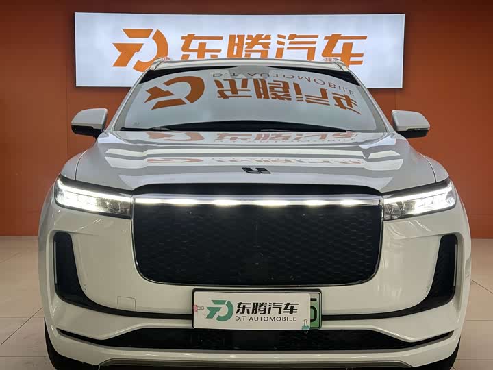 Фото 2 - LiXiang One