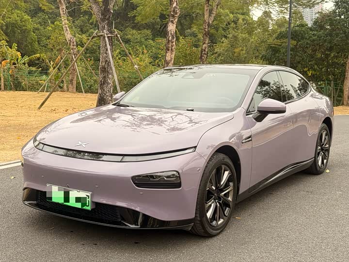 Фото 1 - XPeng P7