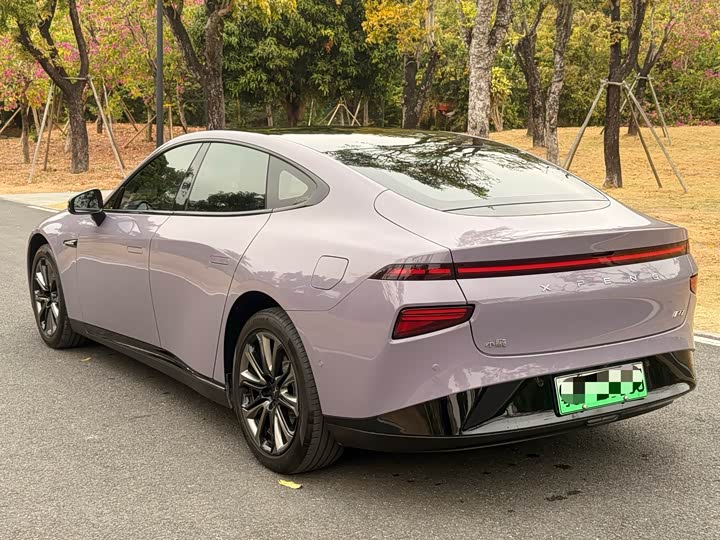 Фото 7 - XPeng P7