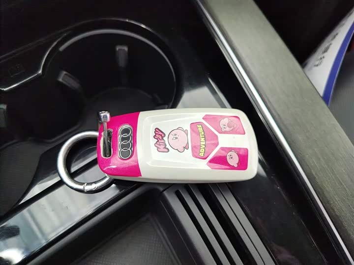 Фото 9 - Audi A4L