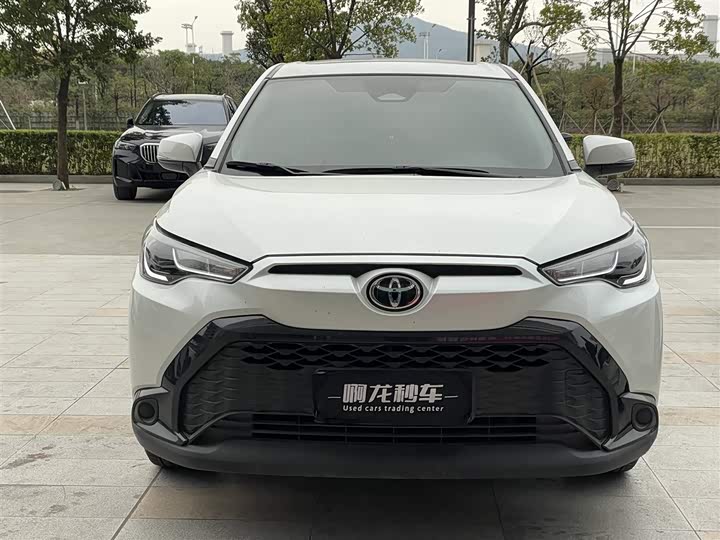 Фото 2 - Toyota Frontlander