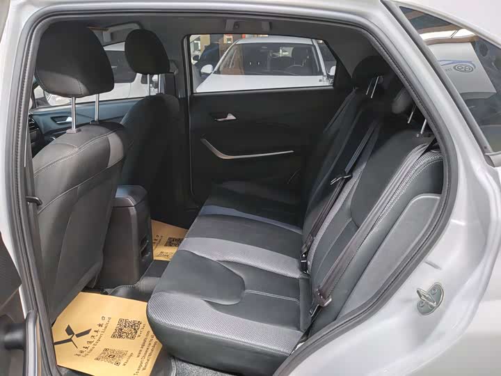 Фото 9 - Chery Tiggo 3x