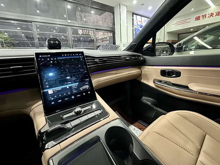 Фото 9 - Nio ES8