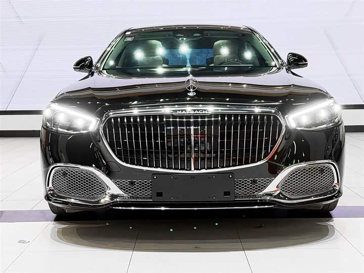 Фото 9 - Mercedes-Benz Maybach S-Class