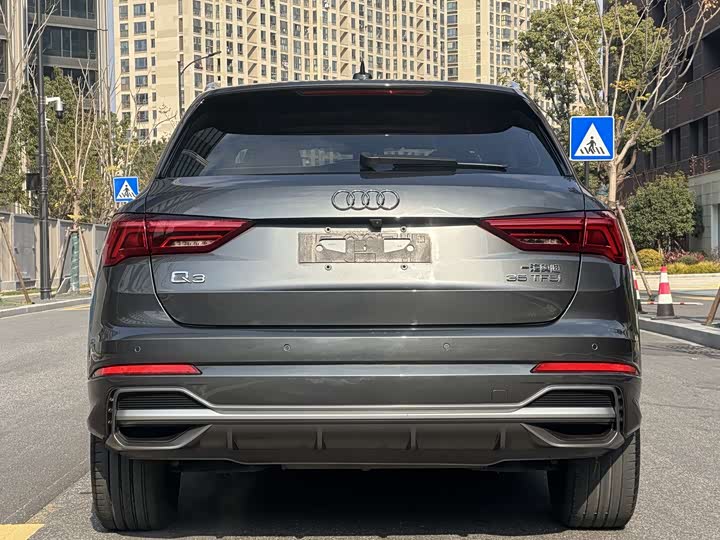 Фото 6 - Audi Q3