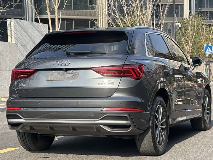 Фото 7 - Audi Q3