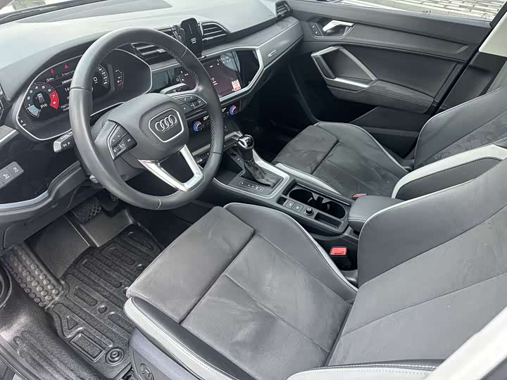 Фото 9 - Audi Q3
