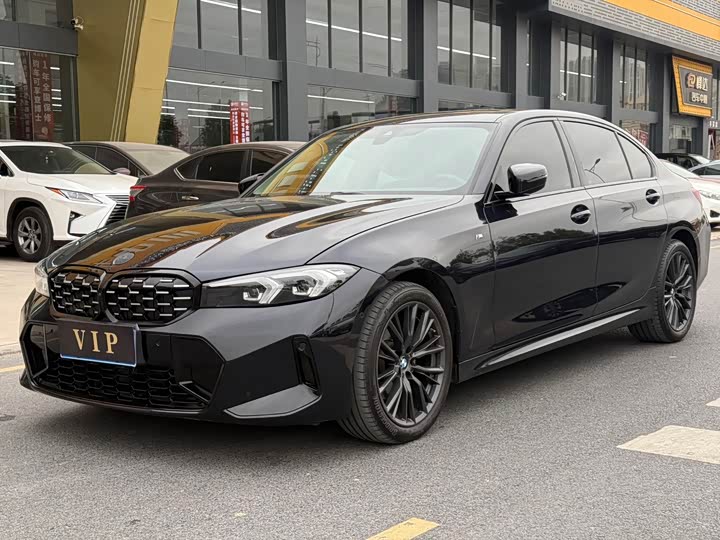 Фото 1 - BMW 3 Series