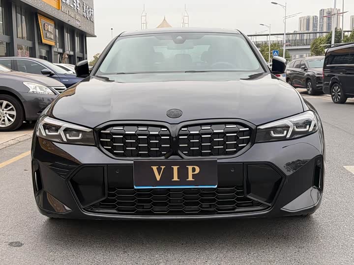 Фото 2 - BMW 3 Series