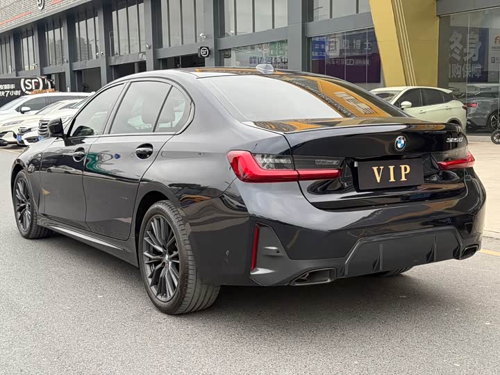 Фото 9 - BMW 3 Series