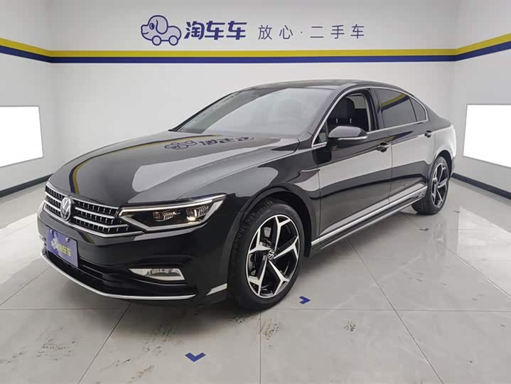 Фото 1 - Volkswagen Magotan