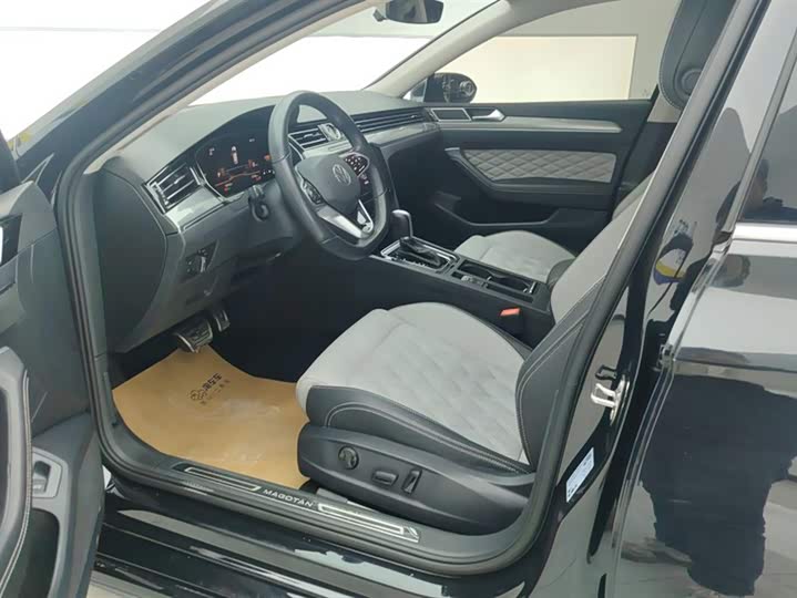 Фото 9 - Volkswagen Magotan