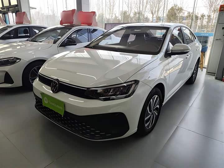 Фото 1 - Volkswagen Lavida